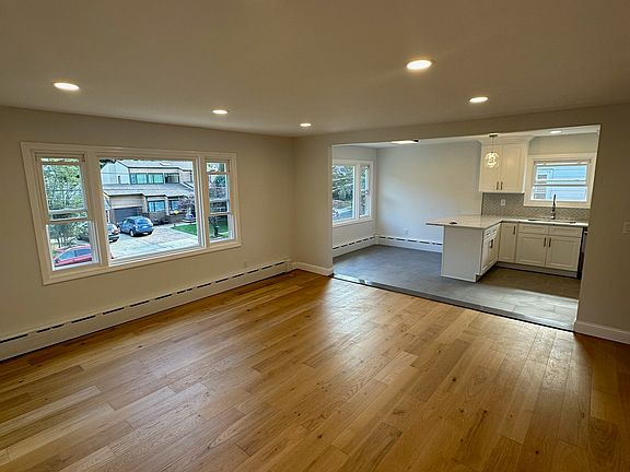 2nd image of 29 Waldron Ave #2