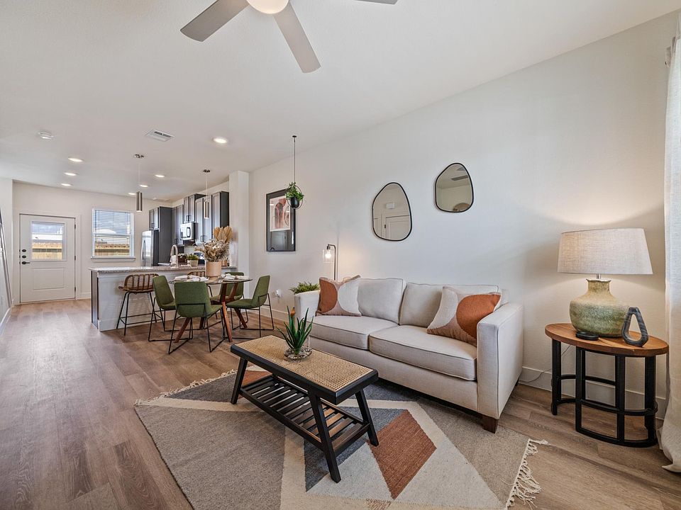 Lat Twenty7 Townhomes - 5633 Timbergate Dr Corpus Christi TX | Zillow