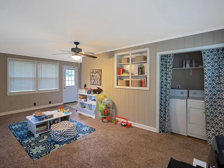 1008 Milesdale Dr — Photo 8