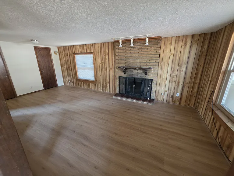 2625 Florida St NE — Photo 7