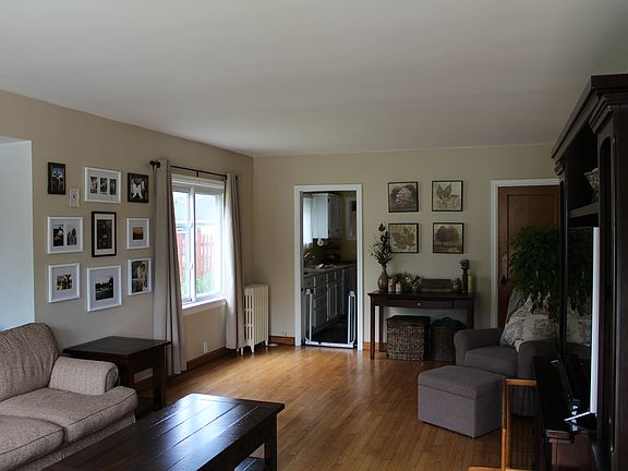 2nd image of 234 S Hartwell Ave