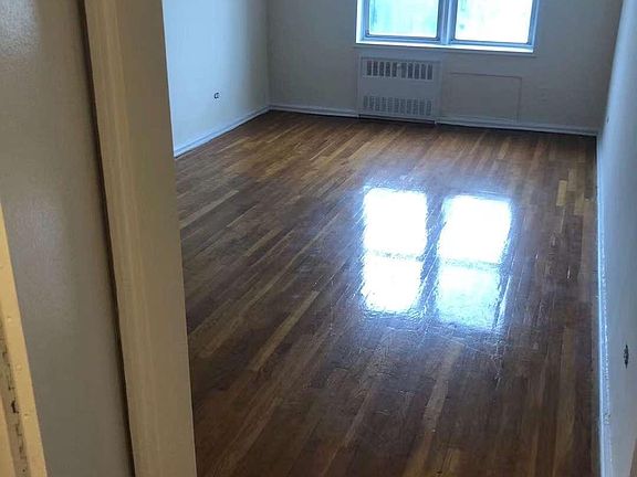 3rd image of 14201 41st Ave APT 314