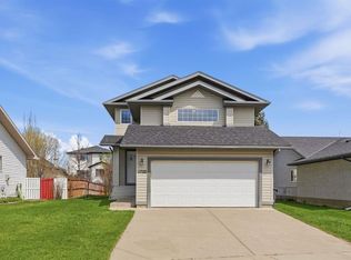 1702 S Riverside Dr NW, High River, AB T1V1W9