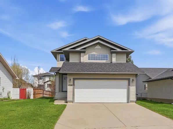 1702 S Riverside Dr NW, High River, AB T1V 1W9