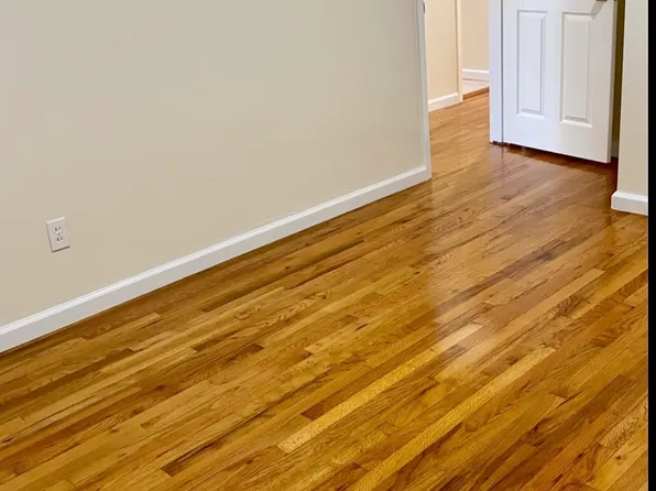 1742 Parrot St, San Diego, CA 92105