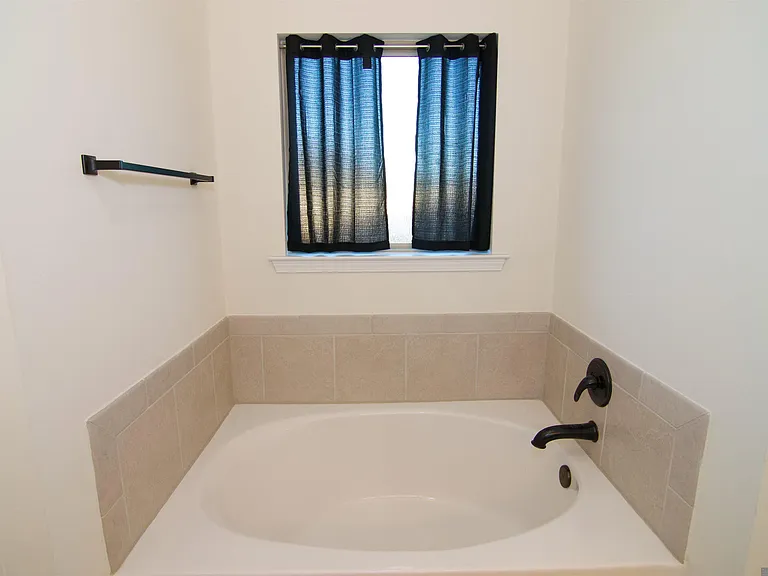 41734 Shallow Bend Dr — Photo 9
