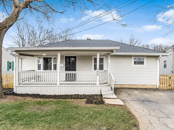 142 Rosewood Ave, Circleville, OH 43113