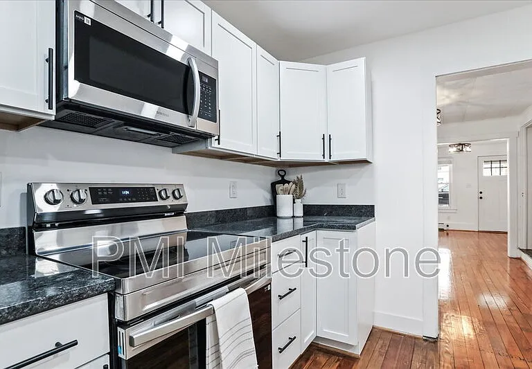 16 Woods Ln — Photo 6