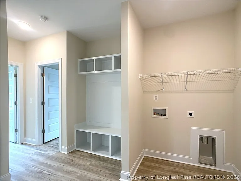 2421 Colgate Dr — Photo 6