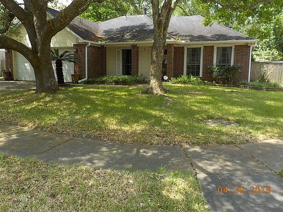 3rd image of 4802 Cloverfield Dr