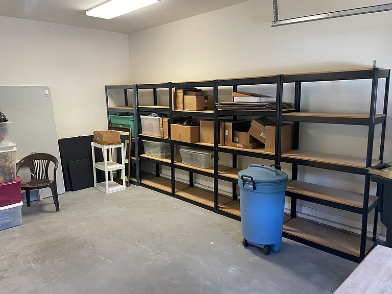 803 Hickory Ave SW — Photo 16