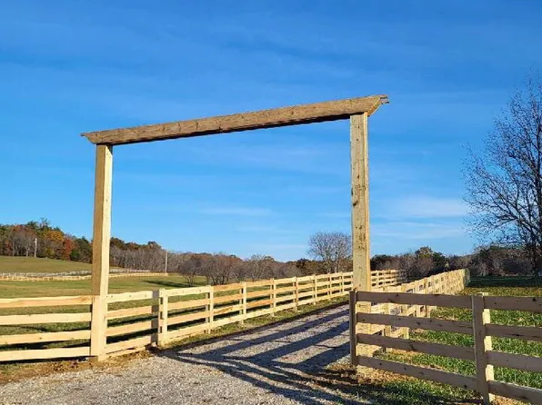 4508 Beaver Hill Rd, Pikeville, TN 37367