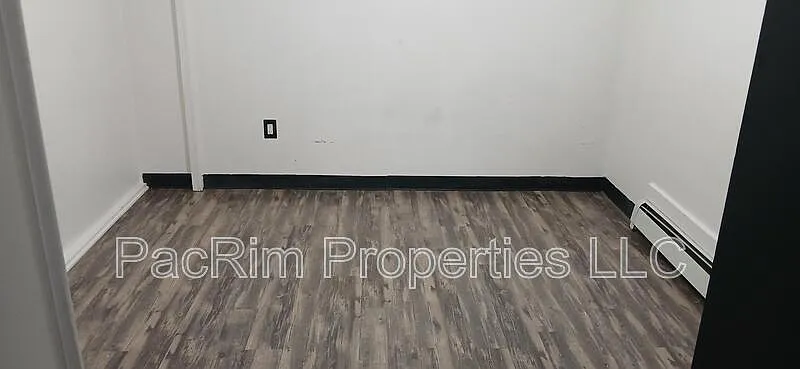 1 bed, 1.0 bath, $1,100 — Photo 4