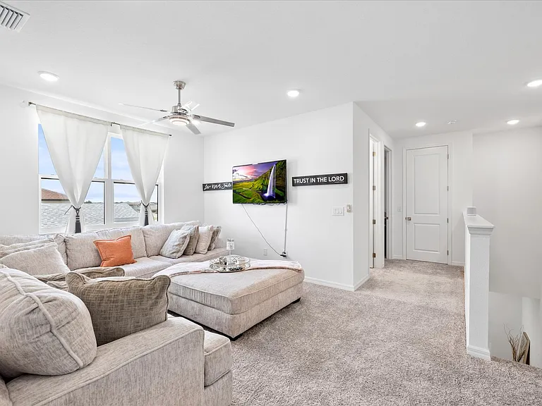 12195 Stirrup Dr — Photo 31