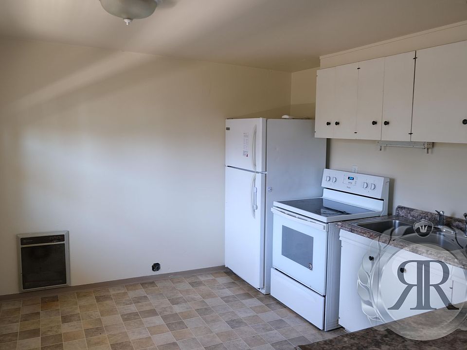 1st image of 912 S 21st Ave Unit 3