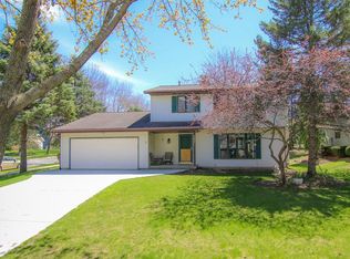 5901 Stanton Ln, Madison, WI 53719