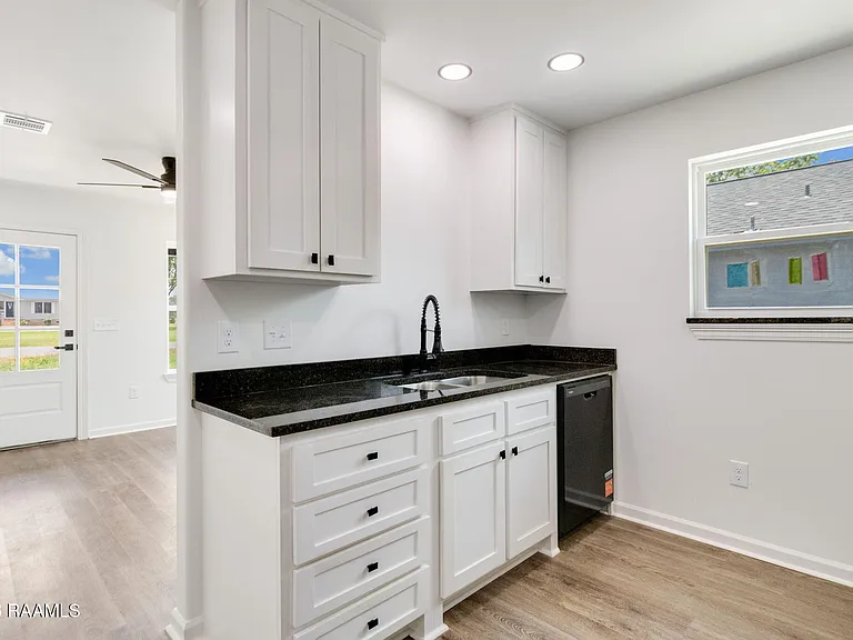 142 Racca Rd — Photo 15