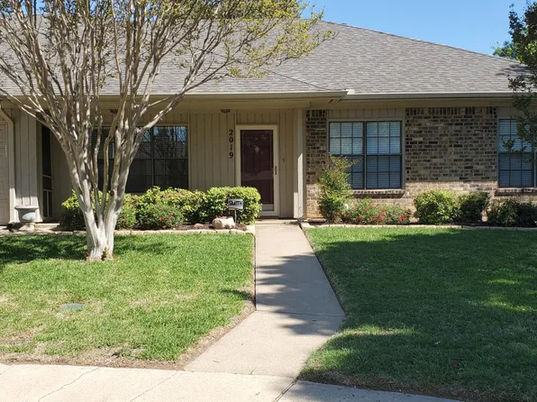 2019 Parkside Ct, Grapevine, TX 76051