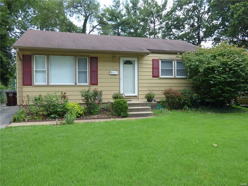1st image of 1048 Forestwood Dr