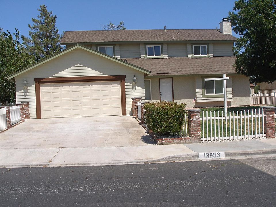 1st image of 13853 Oakmont Dr