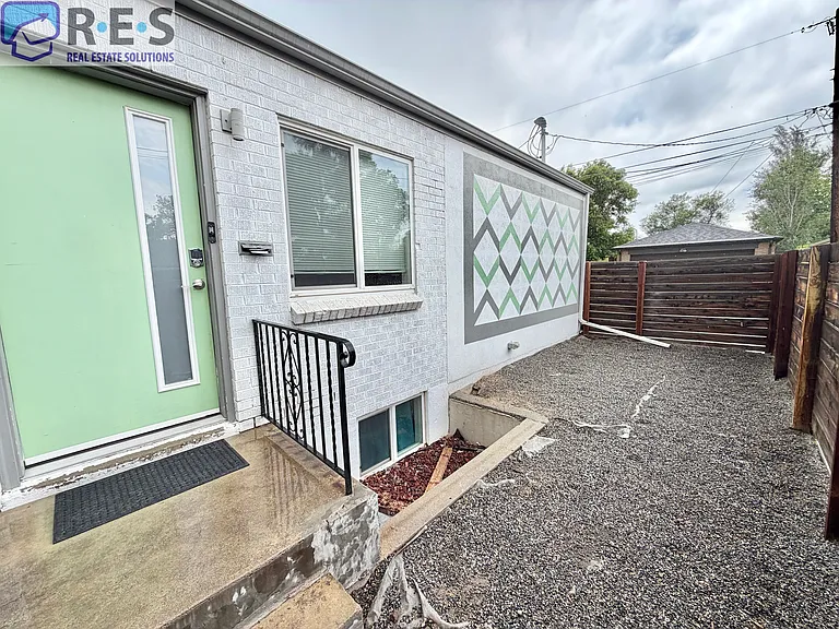 3131 N Saint Paul St — Photo 10