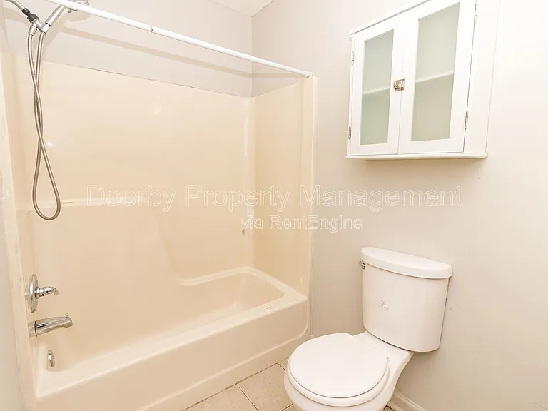 5345 Lazard St #B — Photo 7