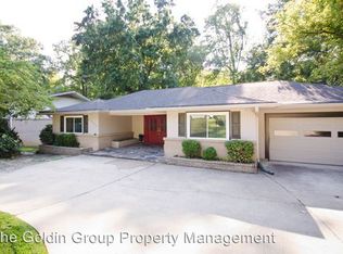 1702 Dunwoody Pl, Atlanta, GA 30324