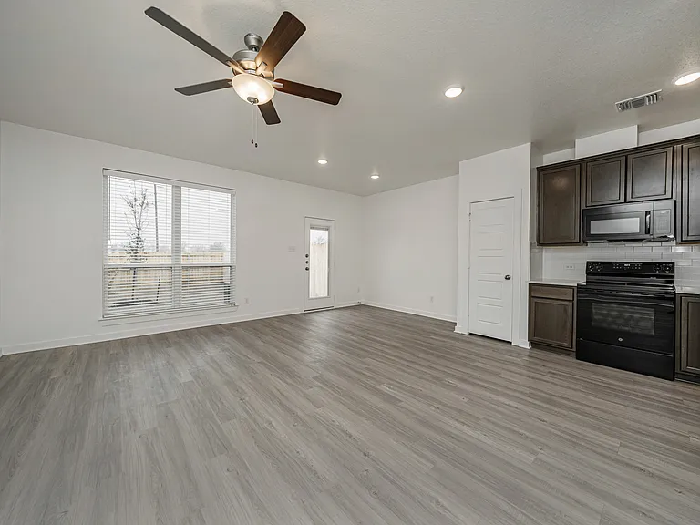 North Ridge Townhomes — Photo 32
