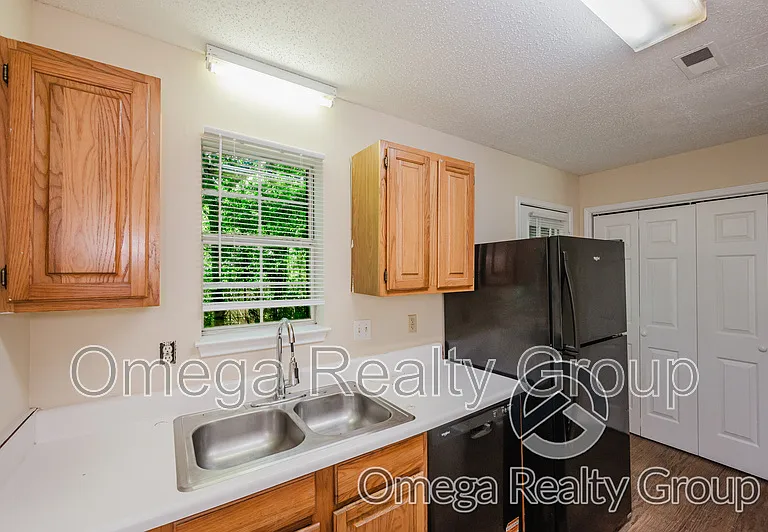 40 Ratliff St #12 — Photo 12