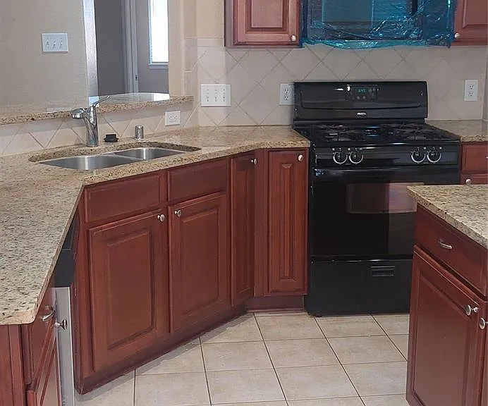 2310 Appian Way — Photo 13
