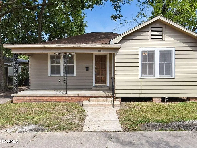 115 Ryan St — Photo 1