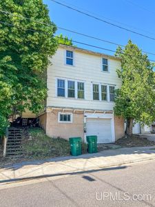 617 W Baraga Ave, Marquette, MI, 49855