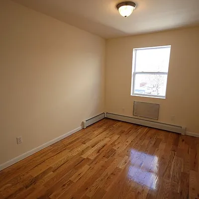 Rented by Nooklyn NYC LLC | media 44