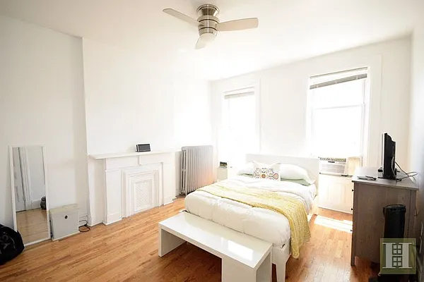 Rented by Halstead Real Estate | media 9