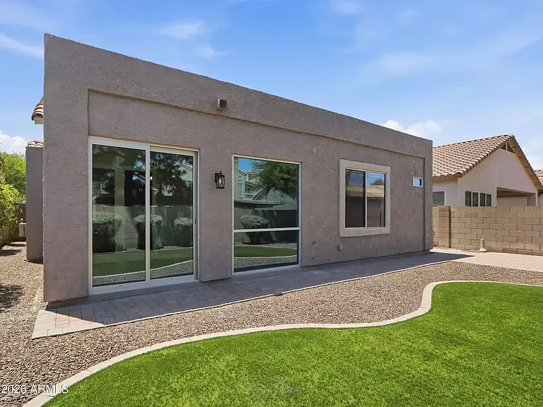 964 W Fairway Dr — Photo 34