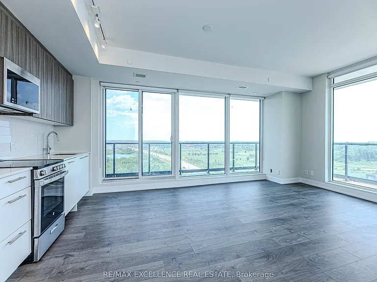 215 Veterans Dr #1008S — Photo 18