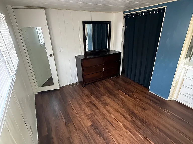 819 Frances Dr — Photo 10