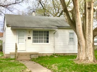 913 N Gregory St, Urbana, IL