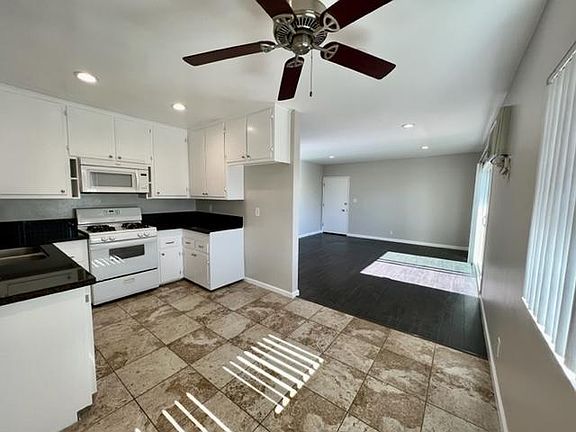 2nd image of 580 N Los Robles Ave APT 11
