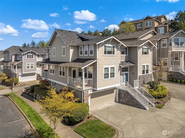 1601 NE Katsura Street #602, Issaquah, WA 98029