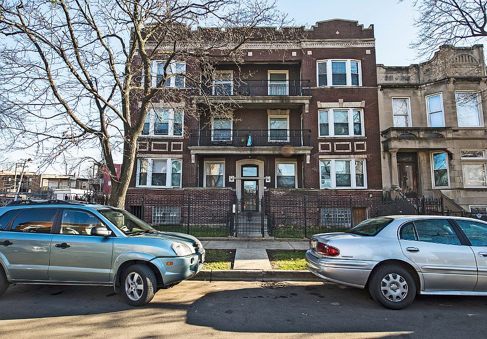 1st image of 6033 S Vernon Ave APT 1