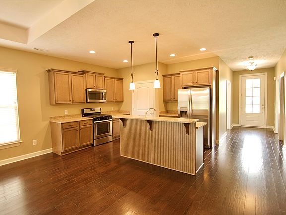 4th image of 1083 Cavaletti Cir E
