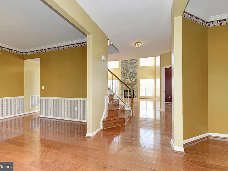 2768 Myrtlewood Dr — Photo 3