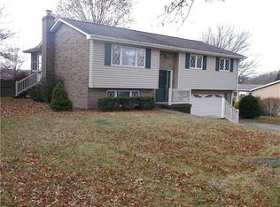 1276 Oakridge Rd, Mc Donald, PA 15057