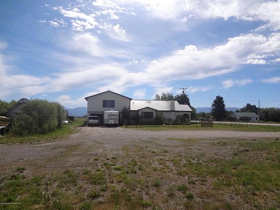 3rd image of 1636 W Highway 33
