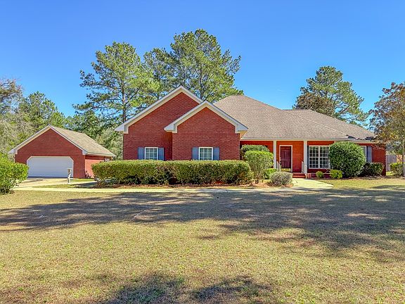 4th image of 1030 Meadow Ridge Dr