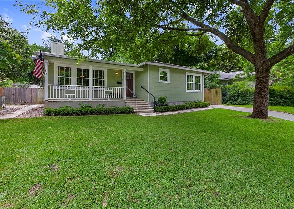 1st image of 3203 Oakmont Blvd