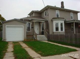 1105 57th St, Kenosha, WI 53140