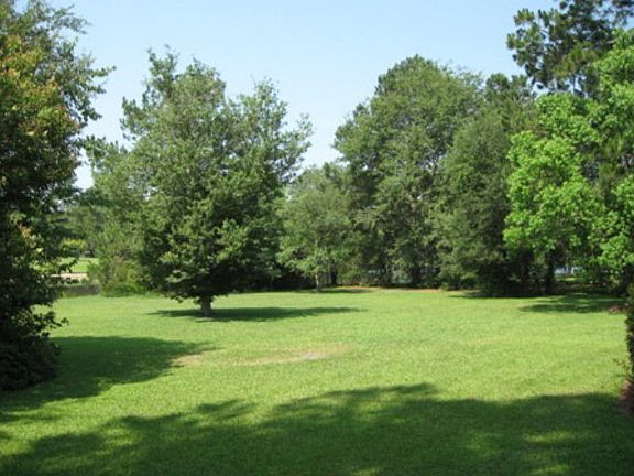 5th image of 103 Fairway Dr
