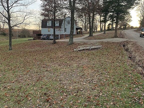 5th image of 335 County Road 369